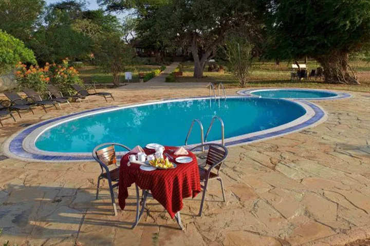 Ashnil Aruba Lodge