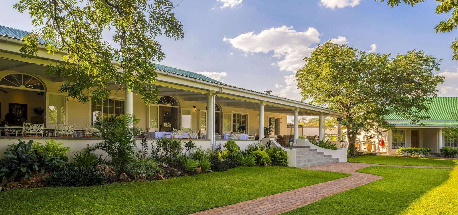 Batonka Guest Lodge, Victoria Falls