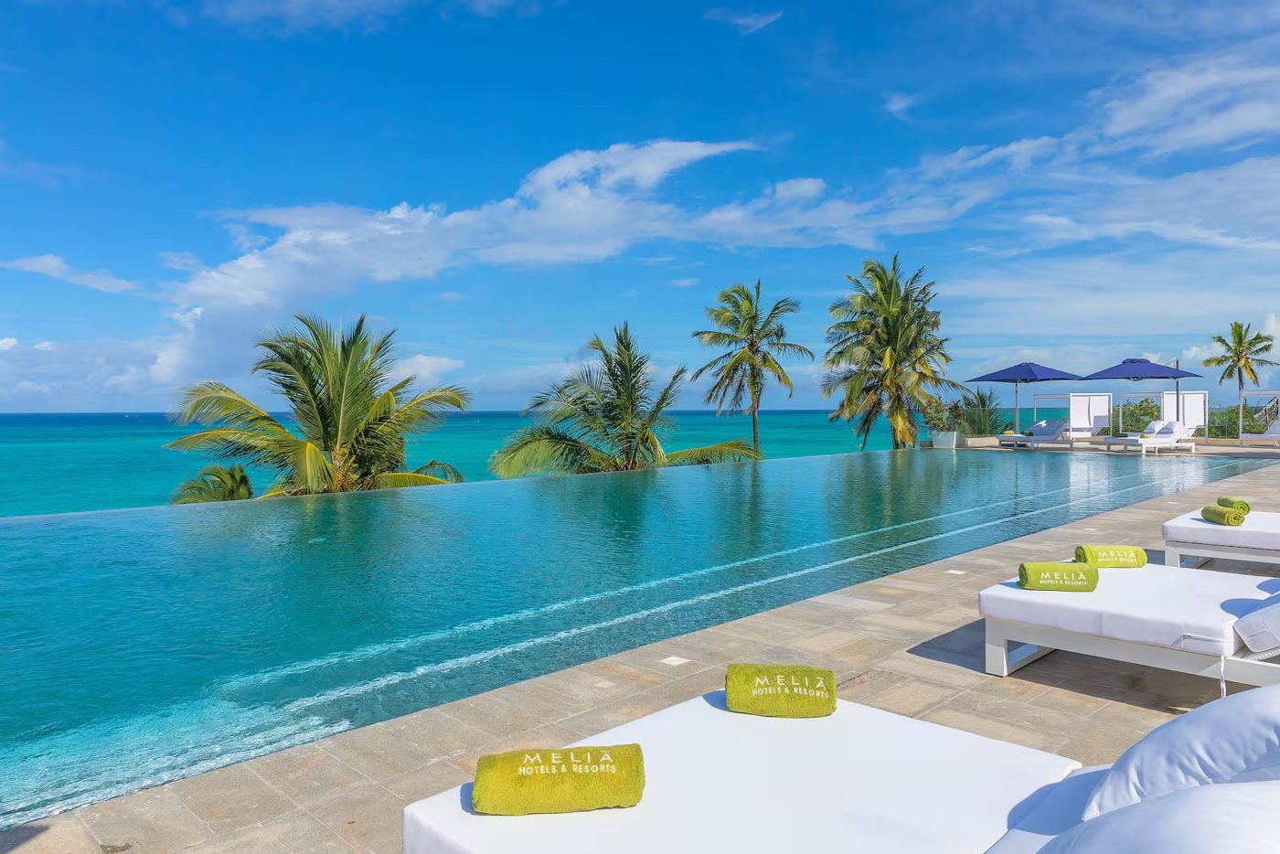 The infinity pool above the beach at Meliá Zanzibar