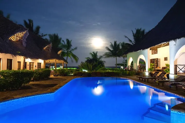 Next Paradise Boutique Hotel