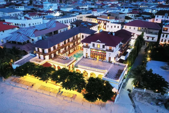 Tembo House Hotel