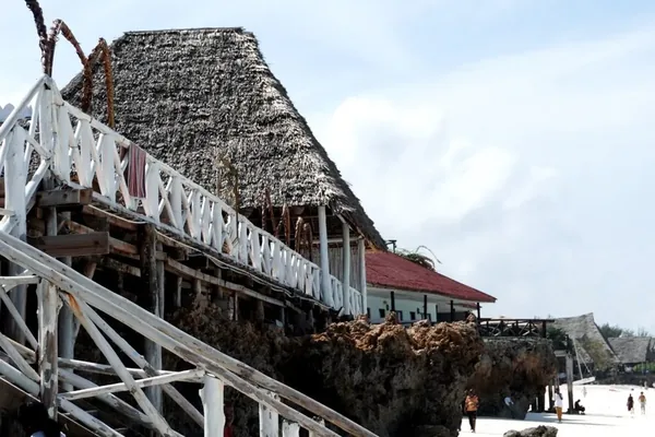 A restaurant on stilts over the shallows at low tide