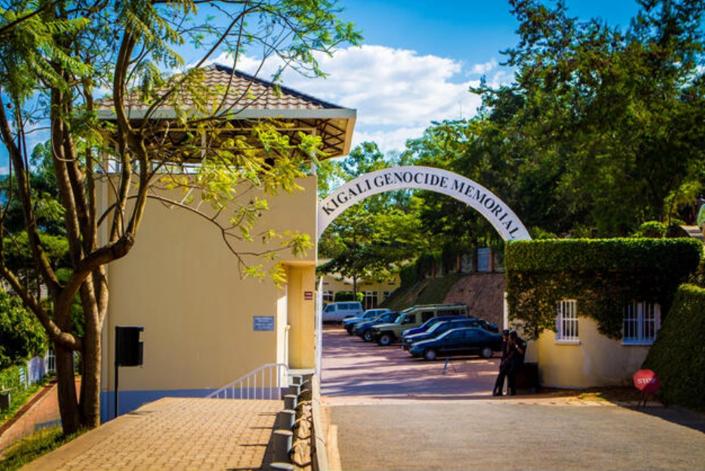 5-days-rwanda-safari-17