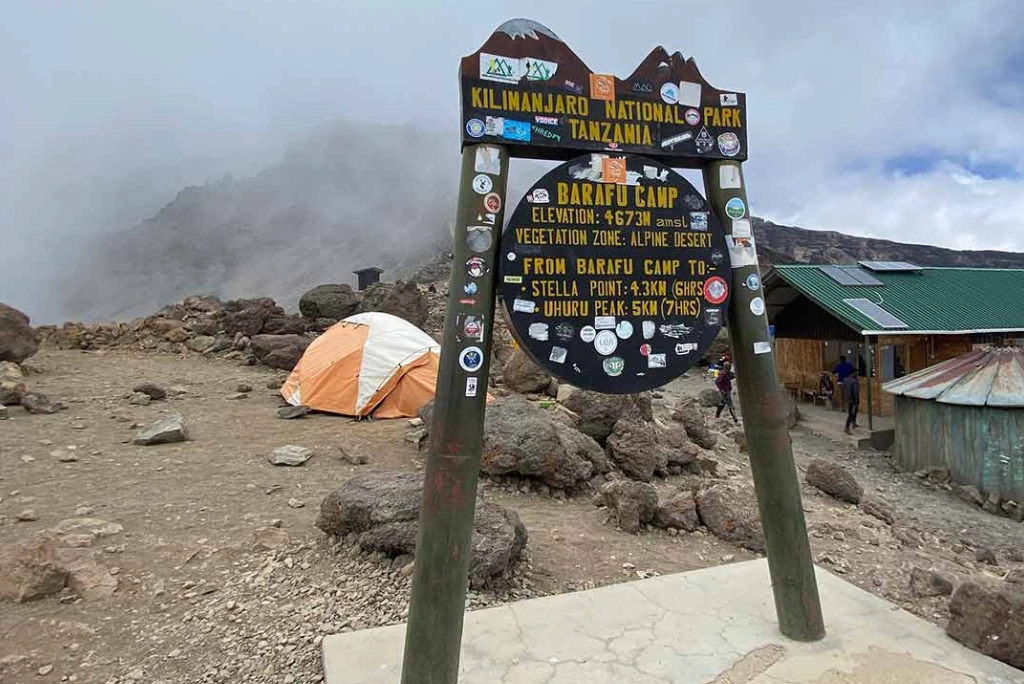 Barafu Camp