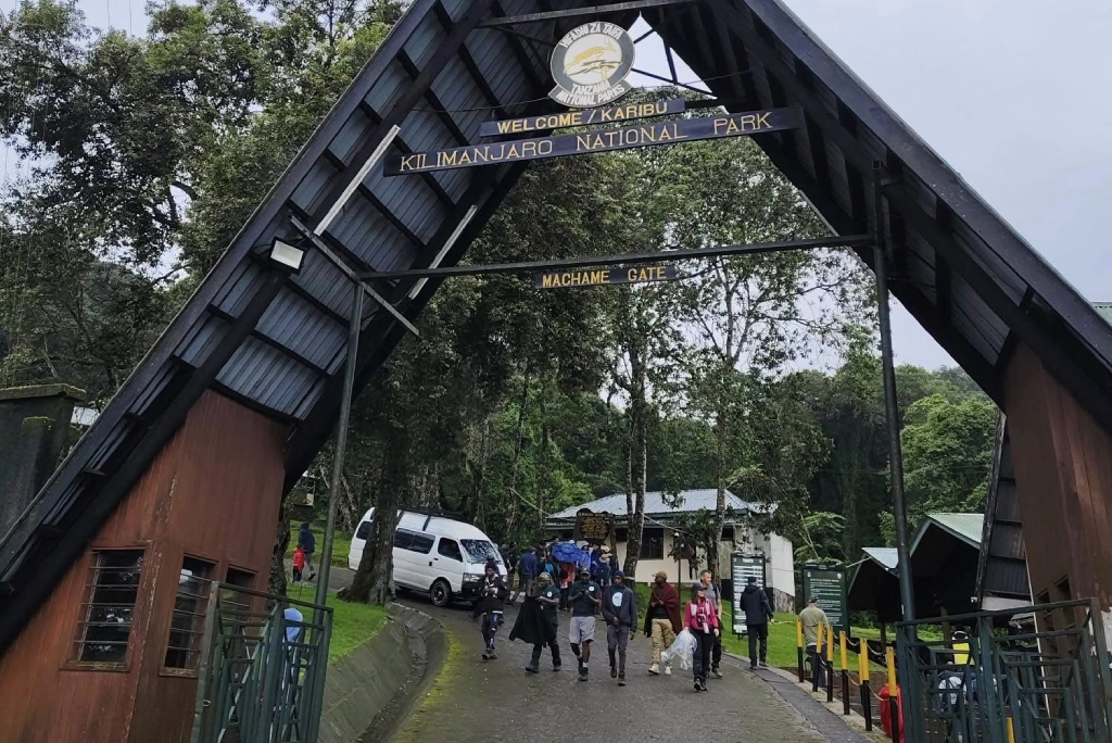 Machame Gate