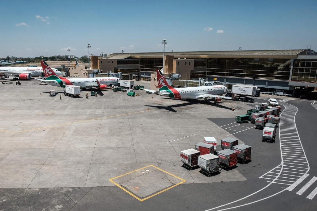 8-days-kenya-wildlife-safari-arriaval